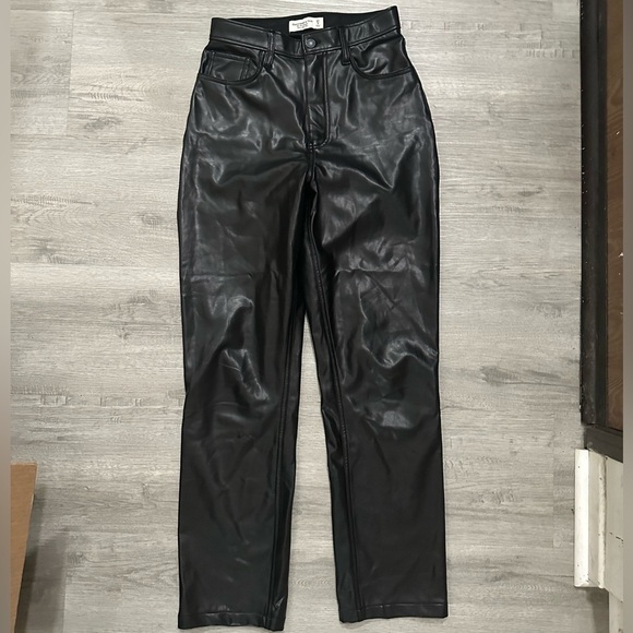Abercrombie & Fitch Denim - Abercrombie & Fitch Black Straight Leg Jeans Sz 27/4 ultra high rise